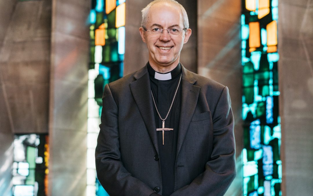 Justin Welby – arcibiskup canterburský sa modlí v jazykoch.